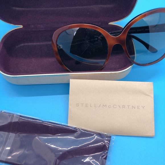 Stella McCartney sunglasses and case with all tags - Picture 2 of 8